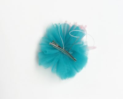 button tulle bows step 4