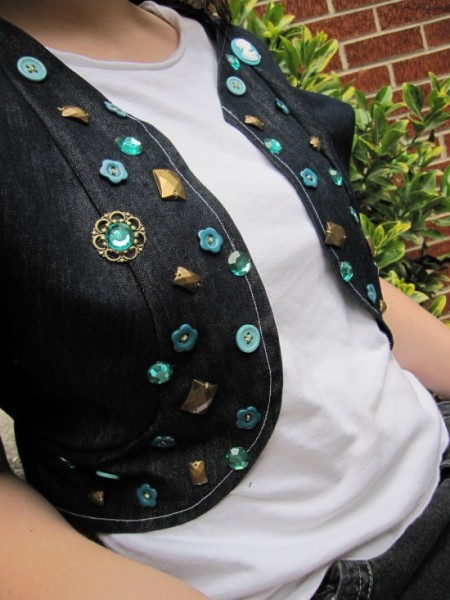 button embellished bolero jacket