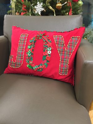 christmas joy button pillow final 2