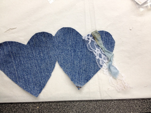 Valentine's Day Heart Craft with Recycled Denim | Button Crafts